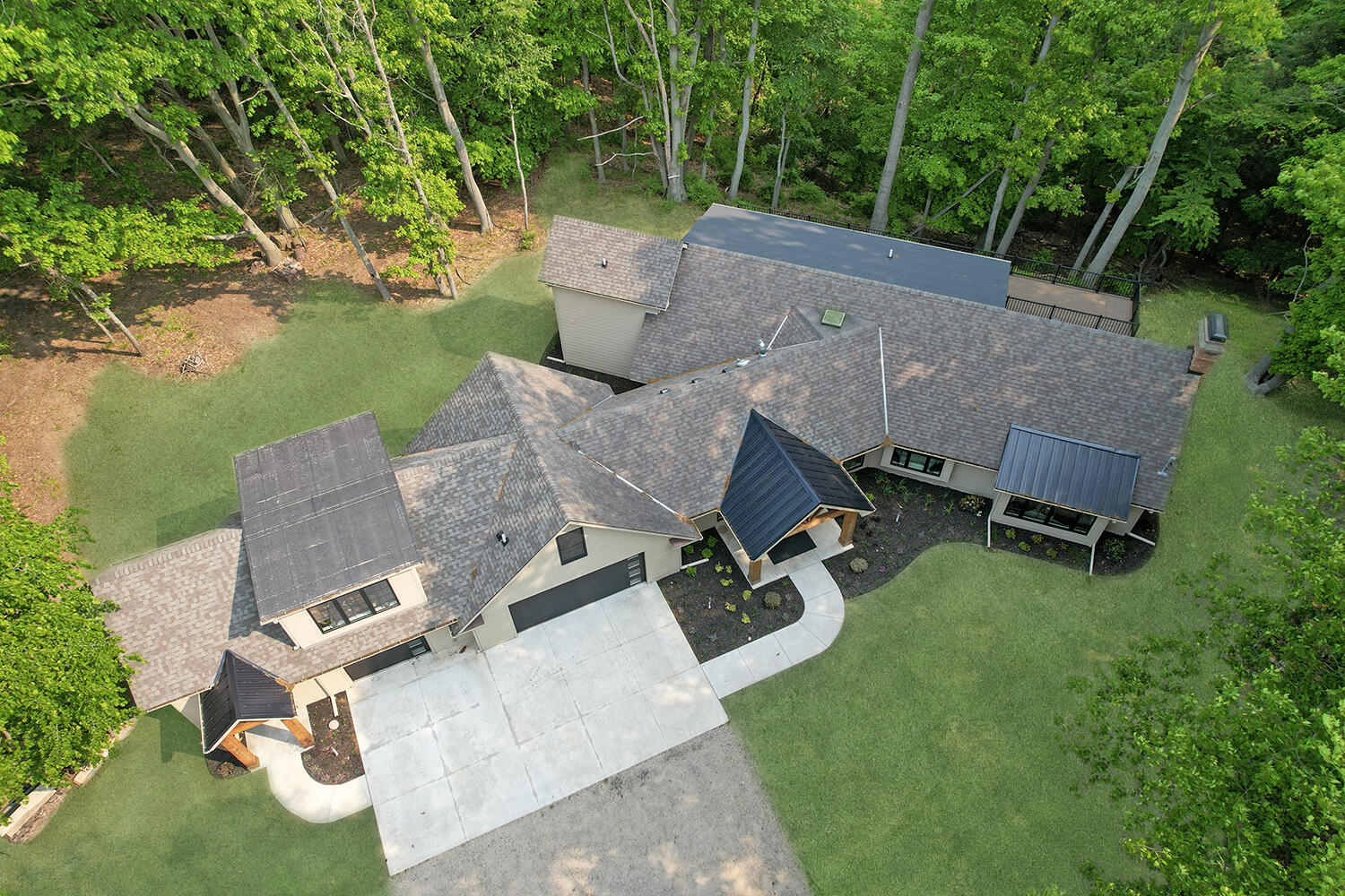 582 Campbell Road