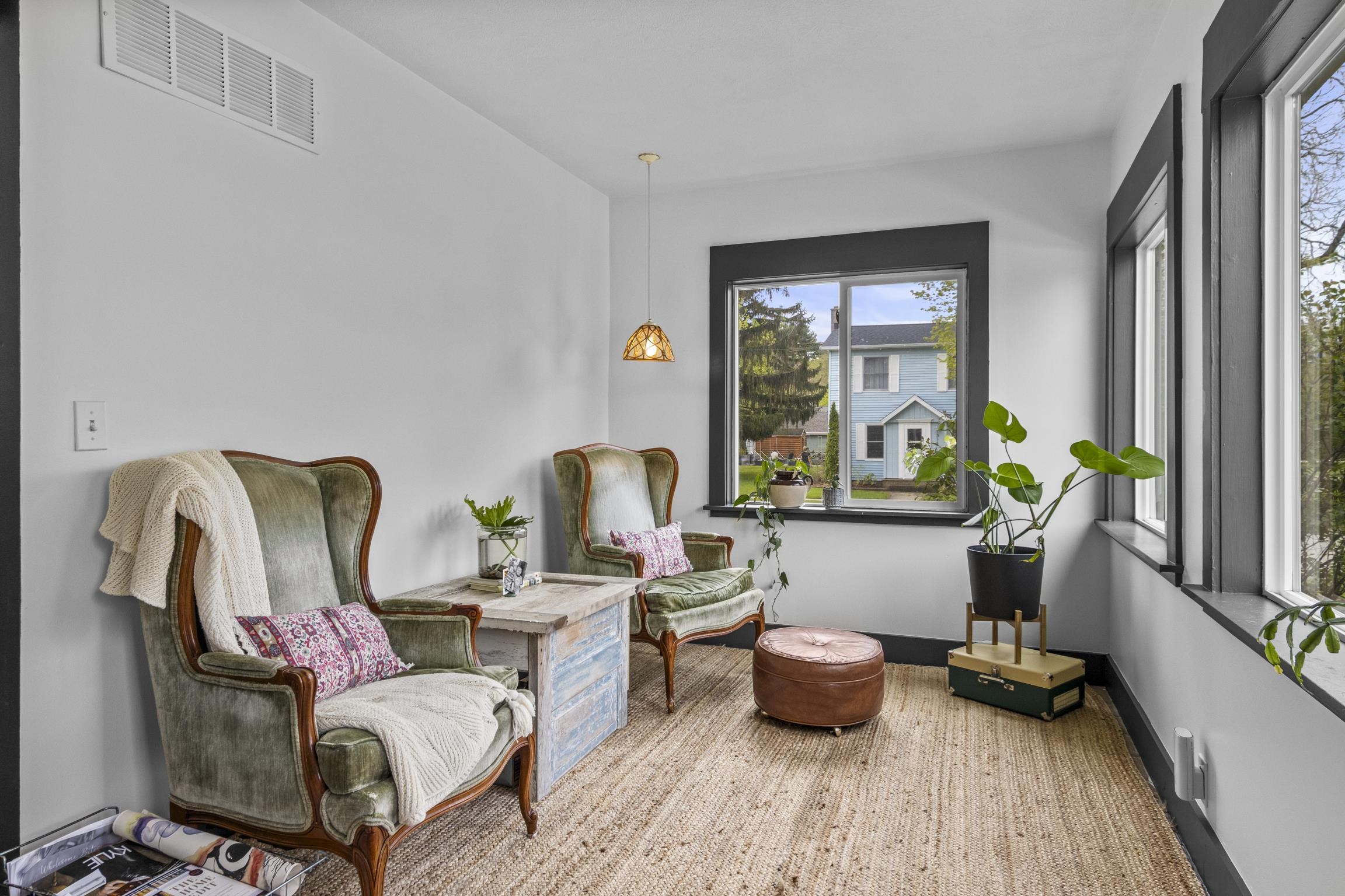 517 Spruce