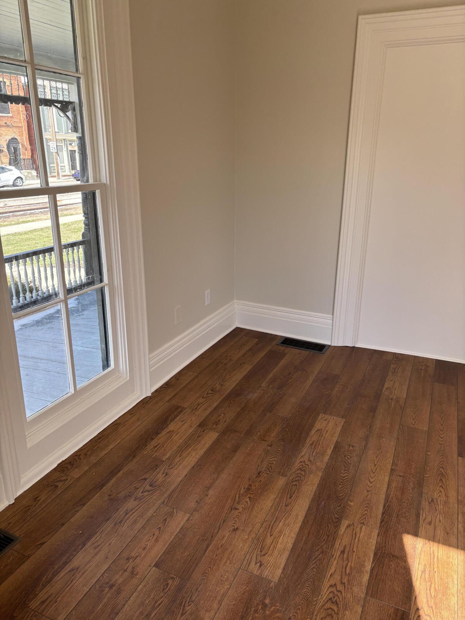 118 S Evans Street B