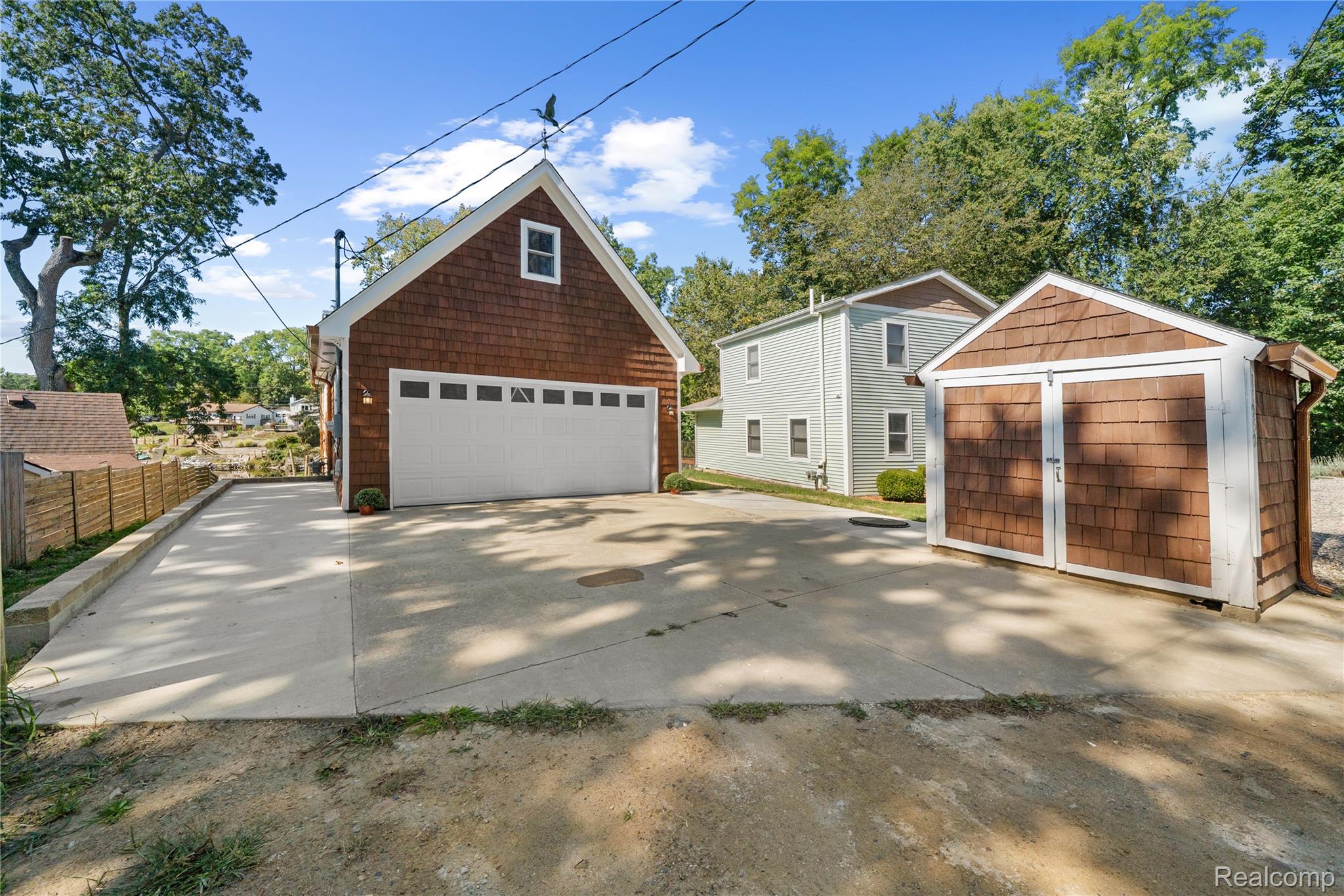 11252 Hiland Court