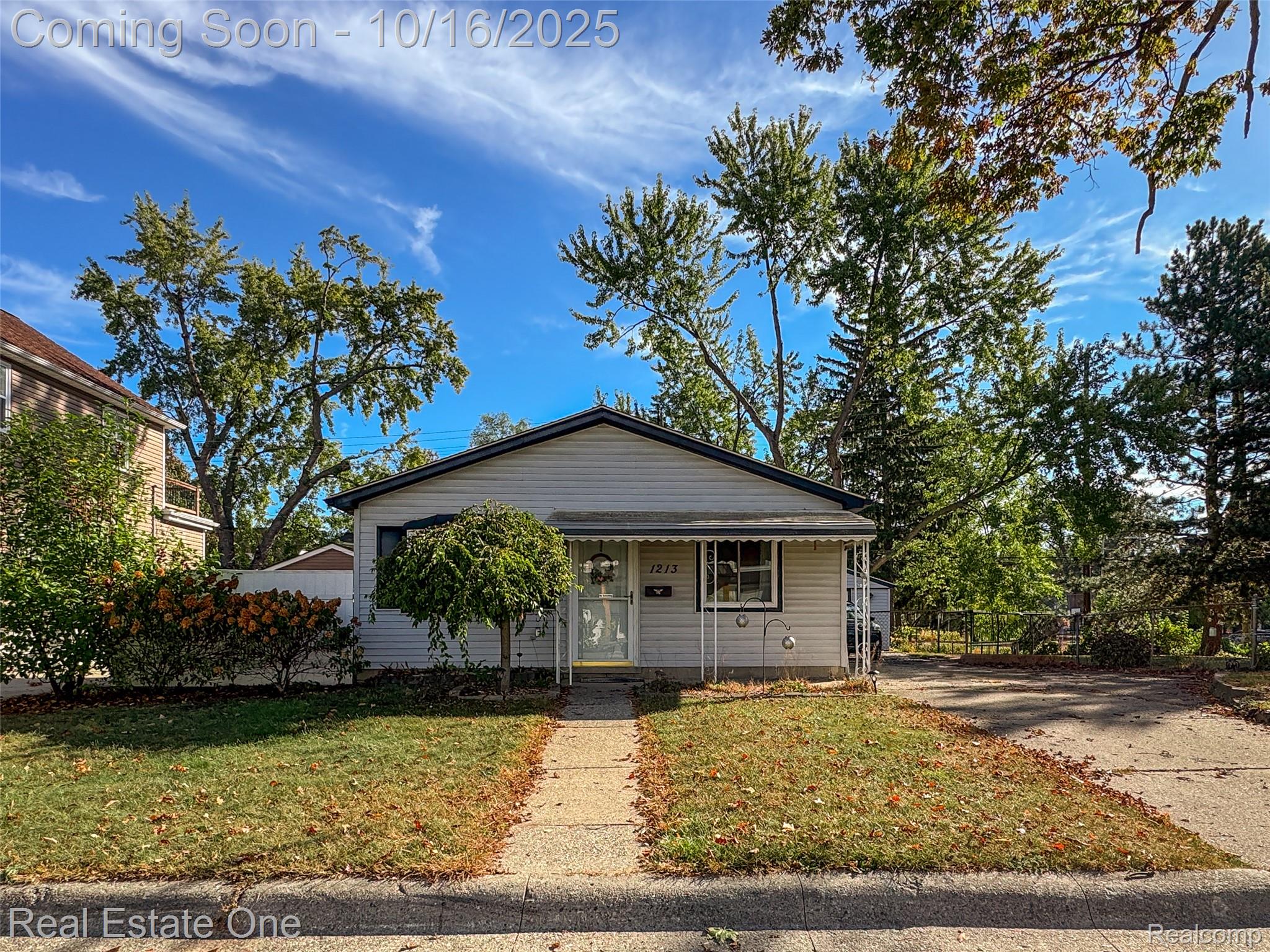 1213 Batavia Avenue
