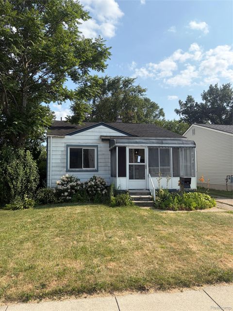 Photo of 1746 E Goulson Avenue, Hazel Park City, MI 48030 (MLS # 20261057845)