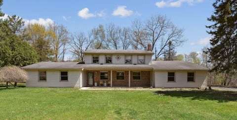 2050 ROWE Road Milford Charter Township Oakland MI 48380