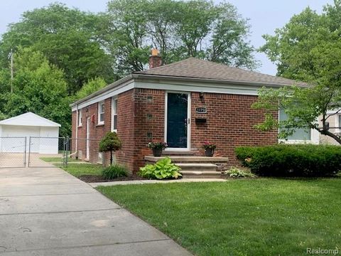 11759 W Parkway Street Detroit City MI 48239