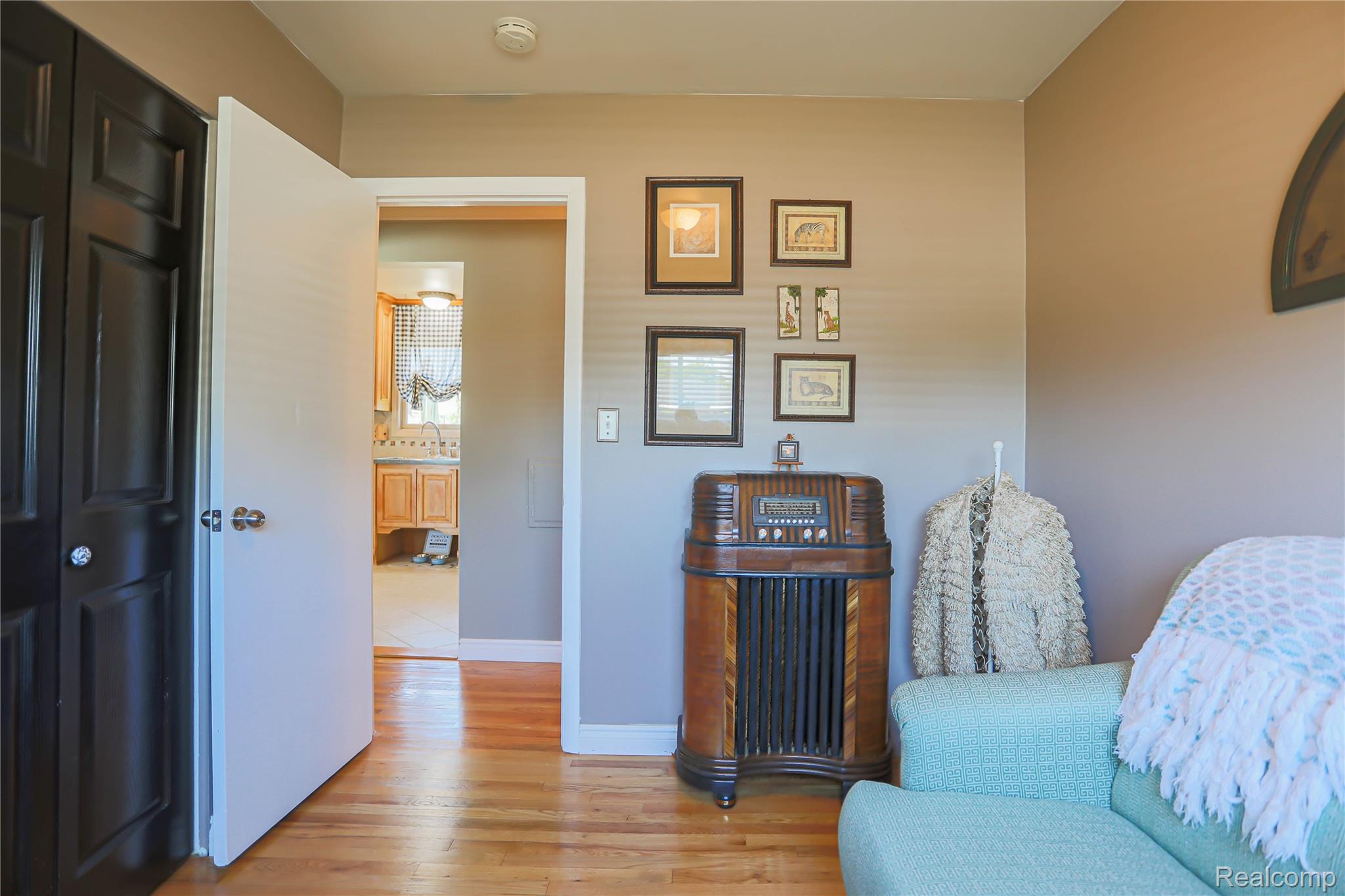 Warren City, Michigan 48089, United States, 3 Bedrooms Bedrooms, ,2 BathroomsBathrooms,Residential,Active,196980