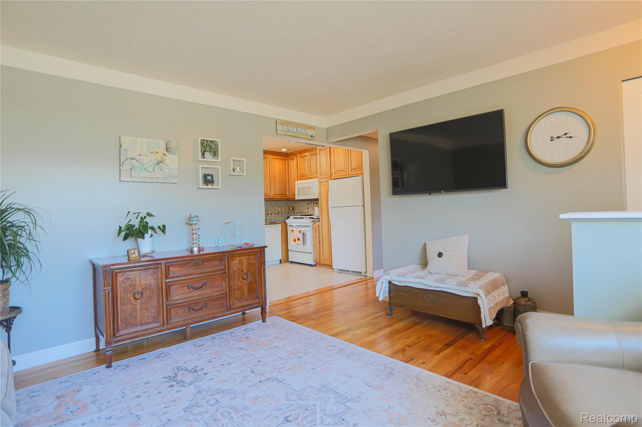 Warren City, Michigan 48089, United States, 3 Bedrooms Bedrooms, ,2 BathroomsBathrooms,Residential,Active,196980