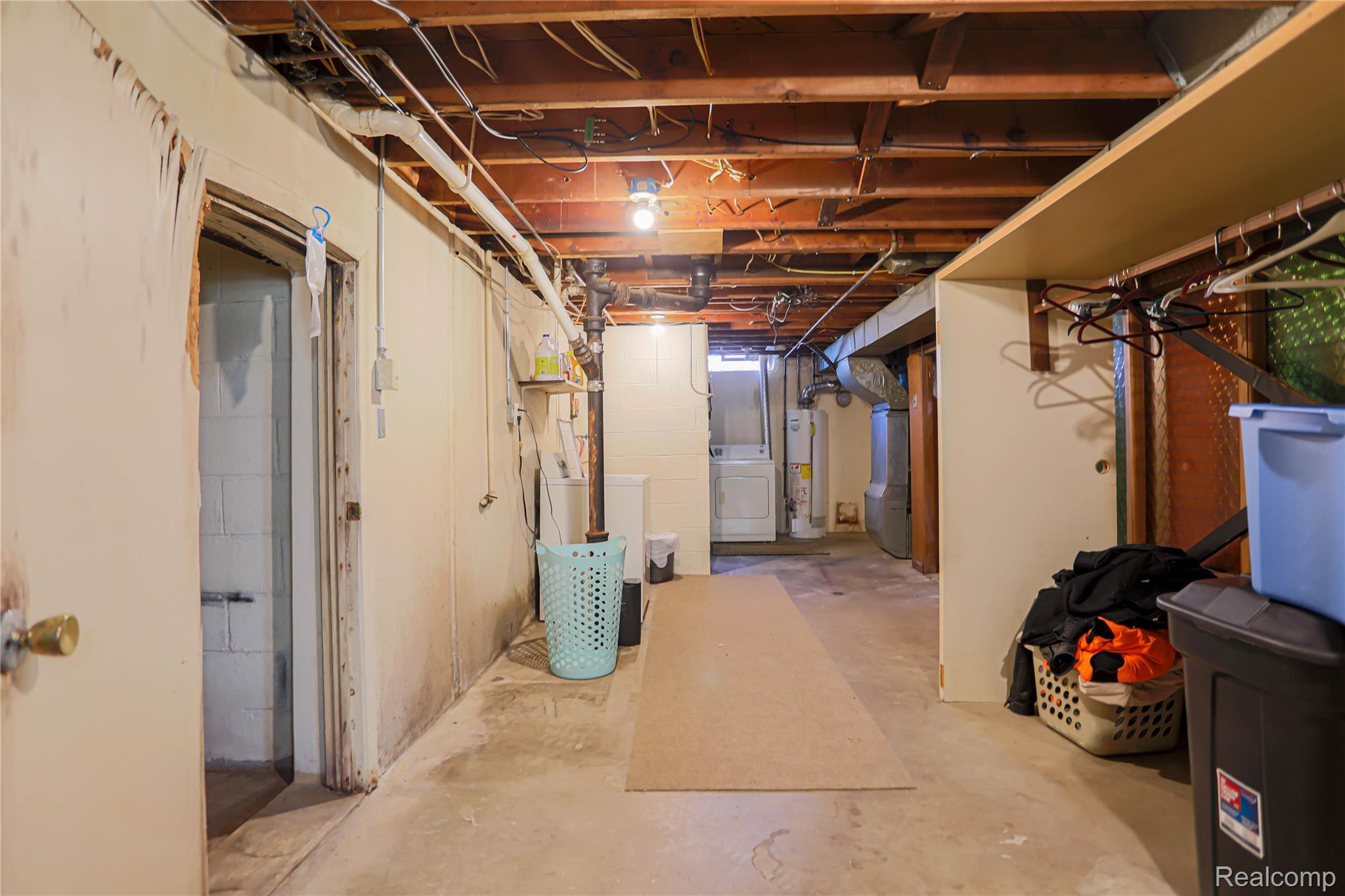 Warren City, Michigan 48089, United States, 3 Bedrooms Bedrooms, ,2 BathroomsBathrooms,Residential,Active,196980