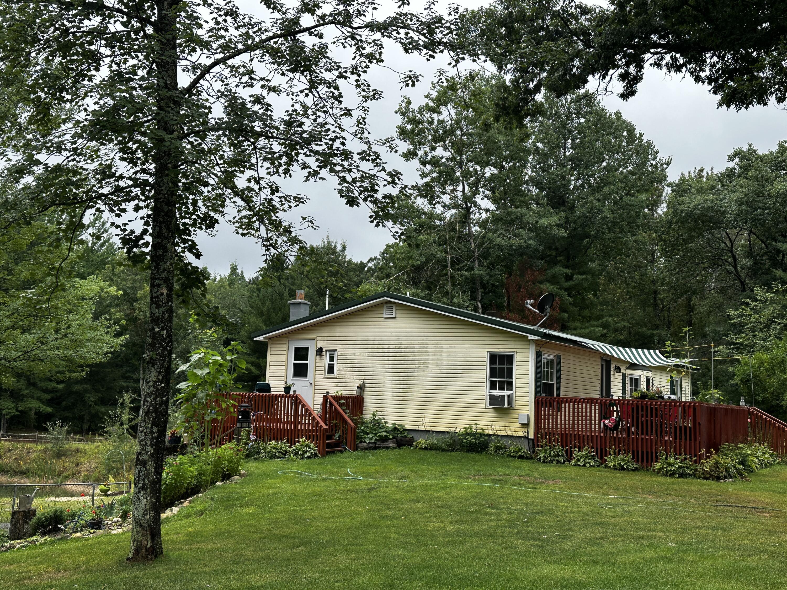 1255 E Chickadee Lane