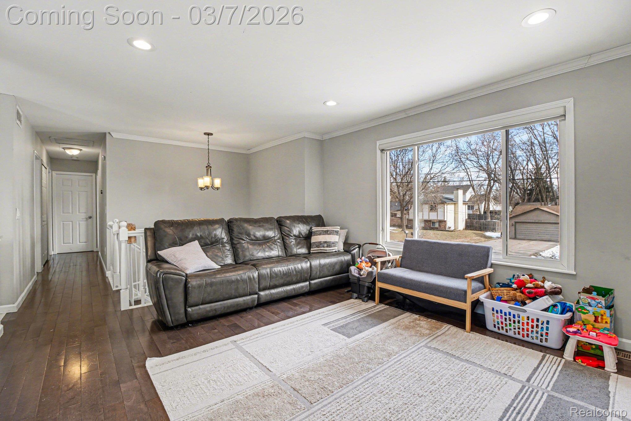 2150 Mapesbury Drive