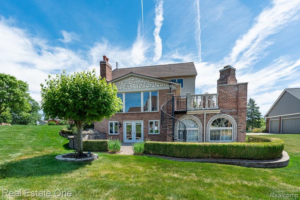 6595 Edith Court