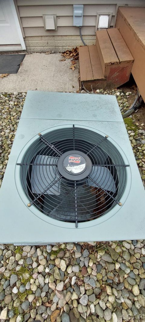 Tiny photo for 1571 MITCHELL Court, Raisin Township, MI 49221 (MLS # 56050201592)