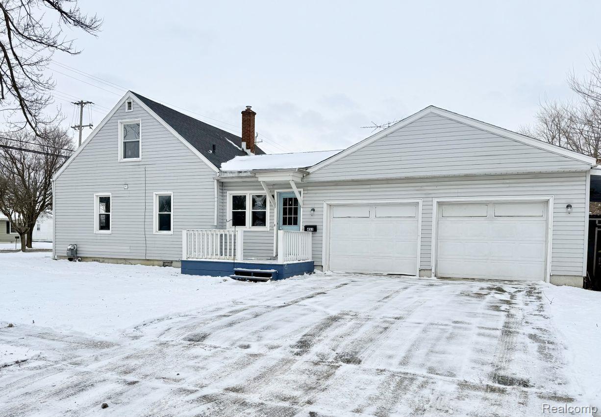 453 Riverside Avenue