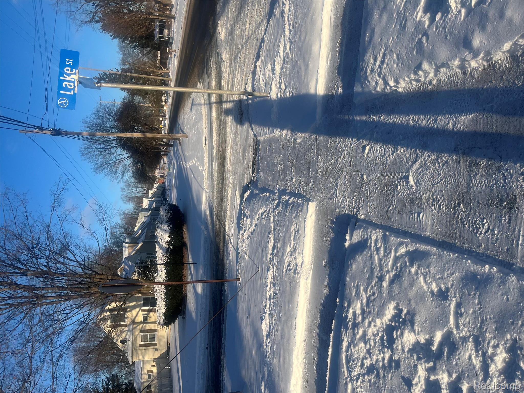 453 Riverside Avenue