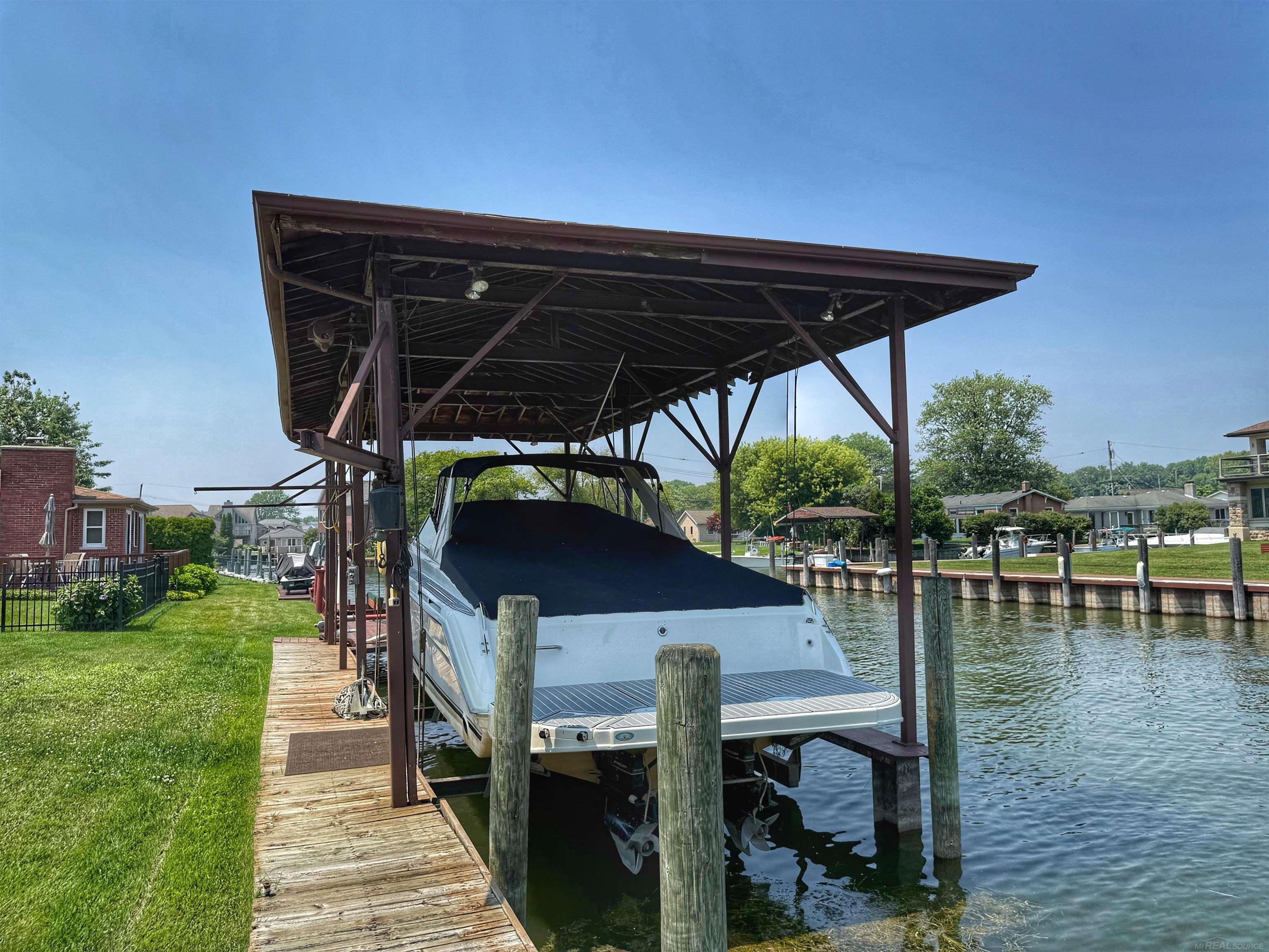 29471 N Seaway Court