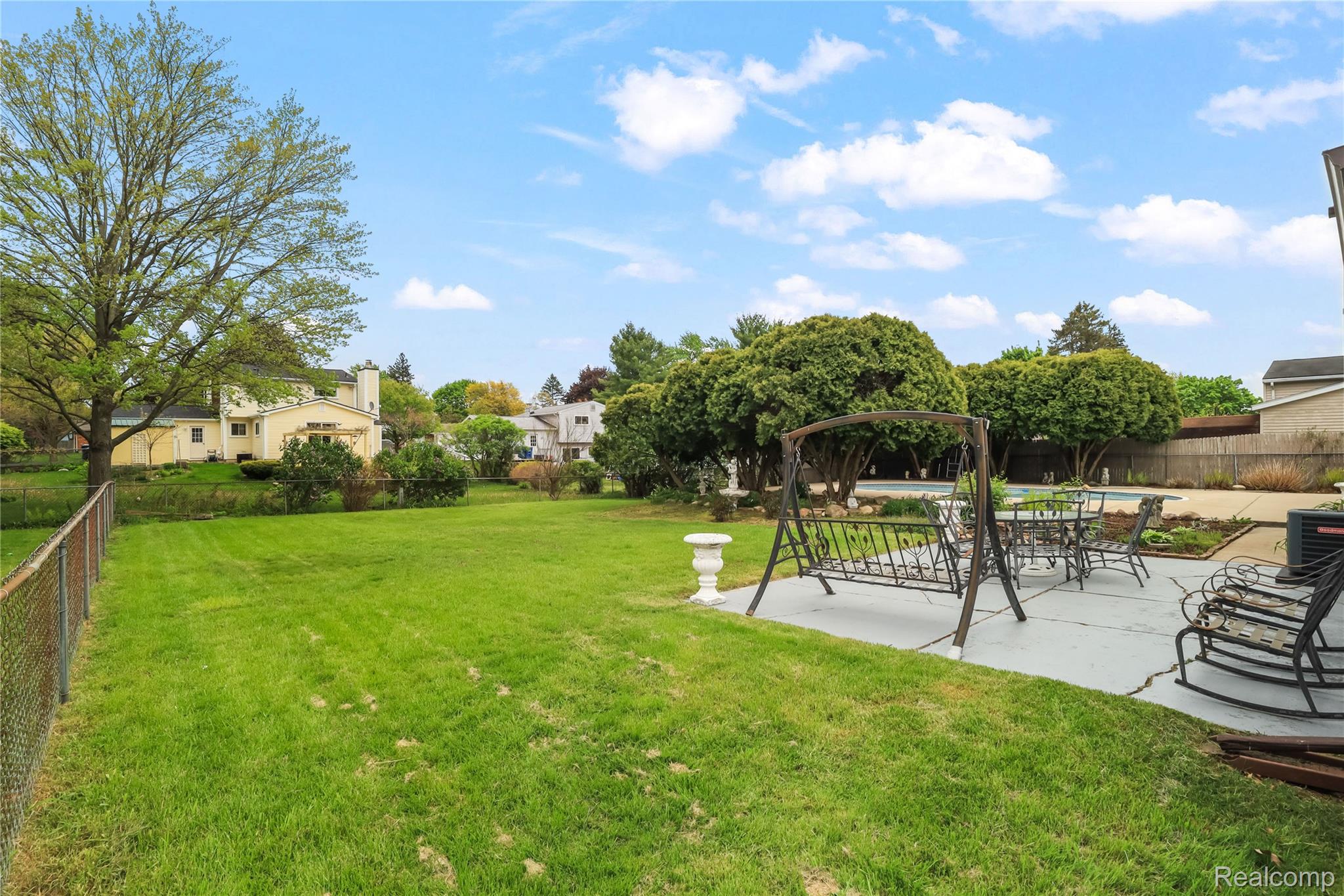 2814 Burgess Hill Drive