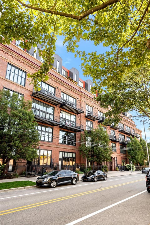 Tiny photo for 600 Broadway Avenue NW #224, Grand Rapids City, MI 49504 (MLS # 65026045886)