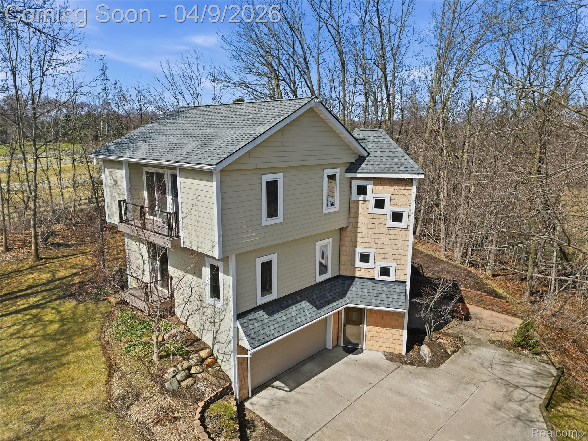 7845 Sleepy Hollow Drive