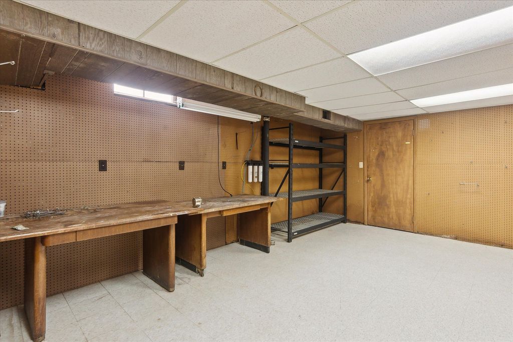 listing image 48