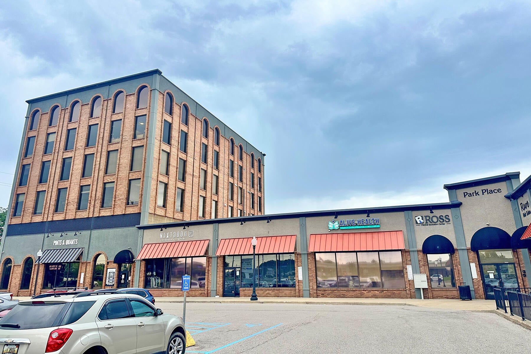 950 W Norton Avenue B