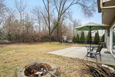 Tiny photo for 38592 Emerald Lane N, Westland City, MI 48185 (MLS # 81026009056)