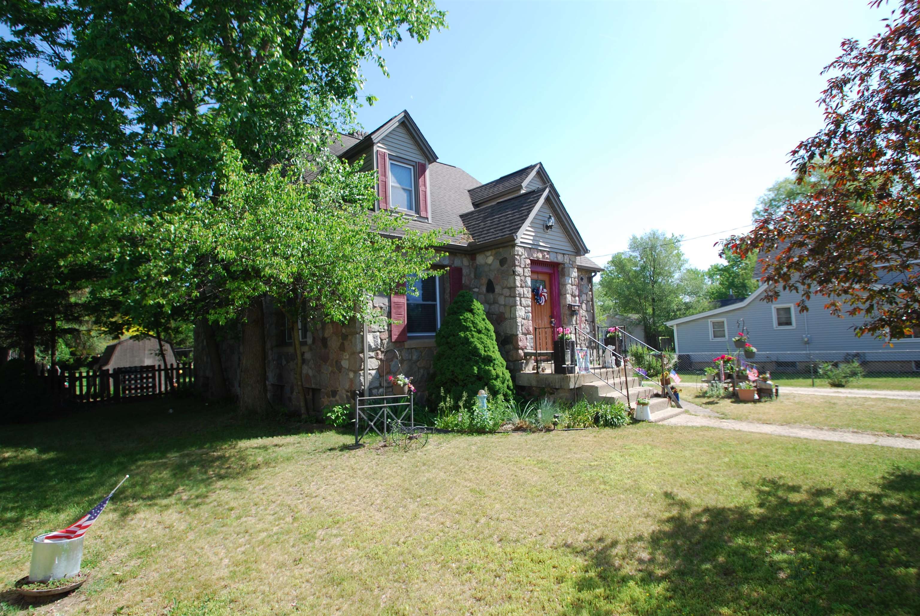 135 Carpenter Street