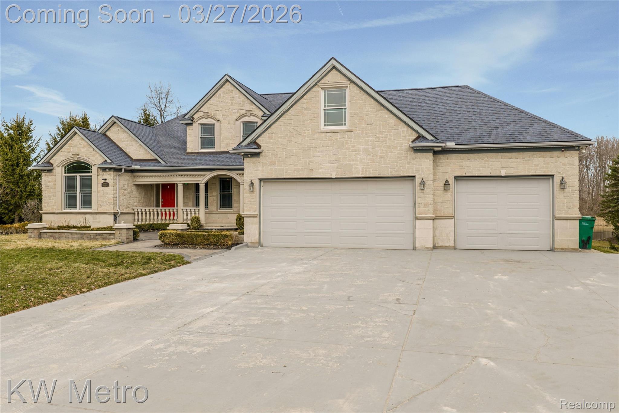 65884 Windrose Court