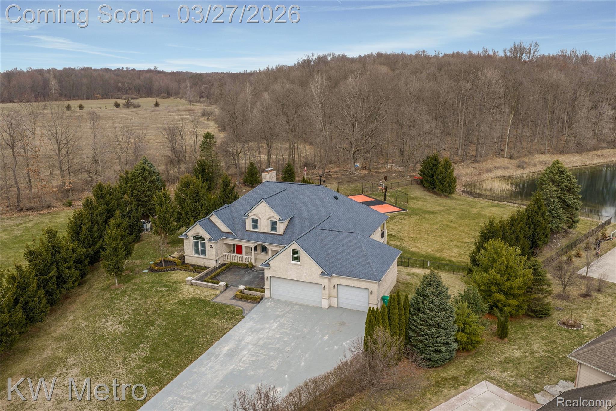 65884 Windrose Court