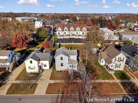 317 Elliott Avenue Grand Haven City MI 49417