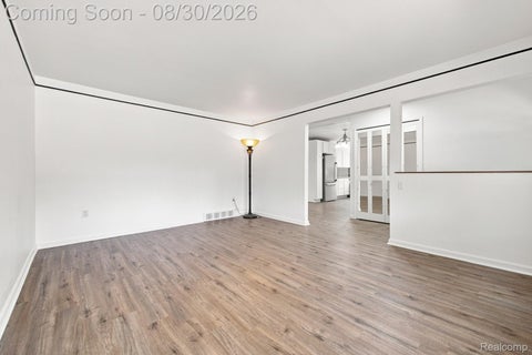 Tiny photo for 618 N Inkster Road, Dearborn Heights City, MI 48127 (MLS # 20261069256)