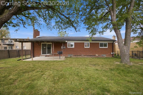 Tiny photo for 618 N Inkster Road, Dearborn Heights City, MI 48127 (MLS # 20261069256)