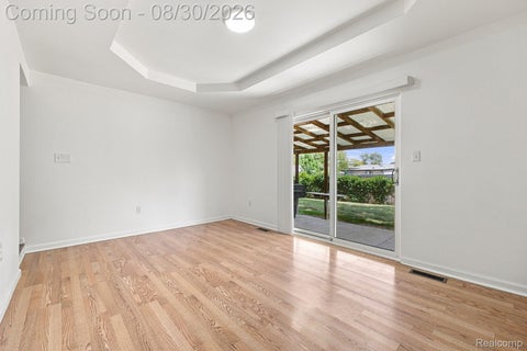 Tiny photo for 618 N Inkster Road, Dearborn Heights City, MI 48127 (MLS # 20261069256)