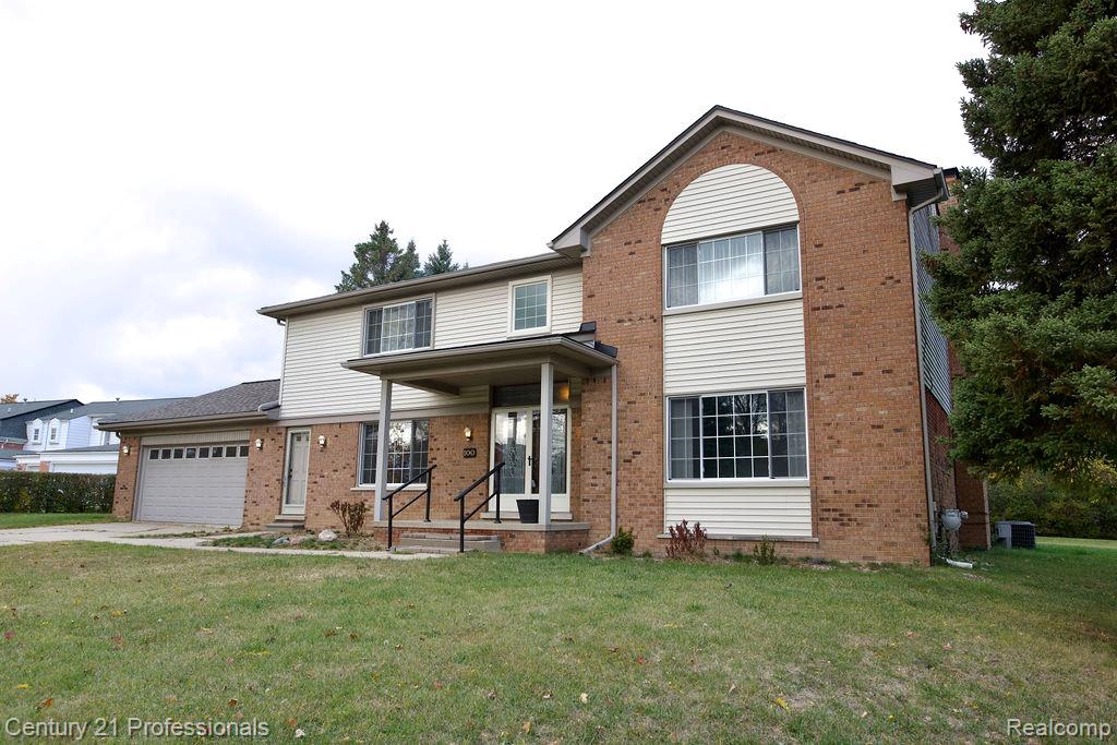 100 Longford Drive