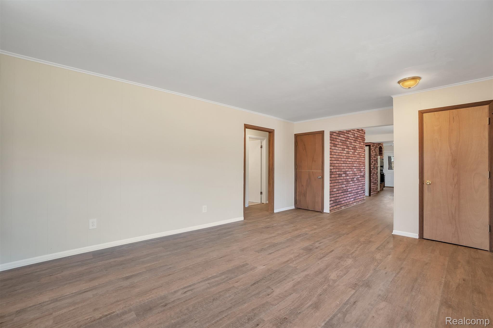 10050 HYNE Road