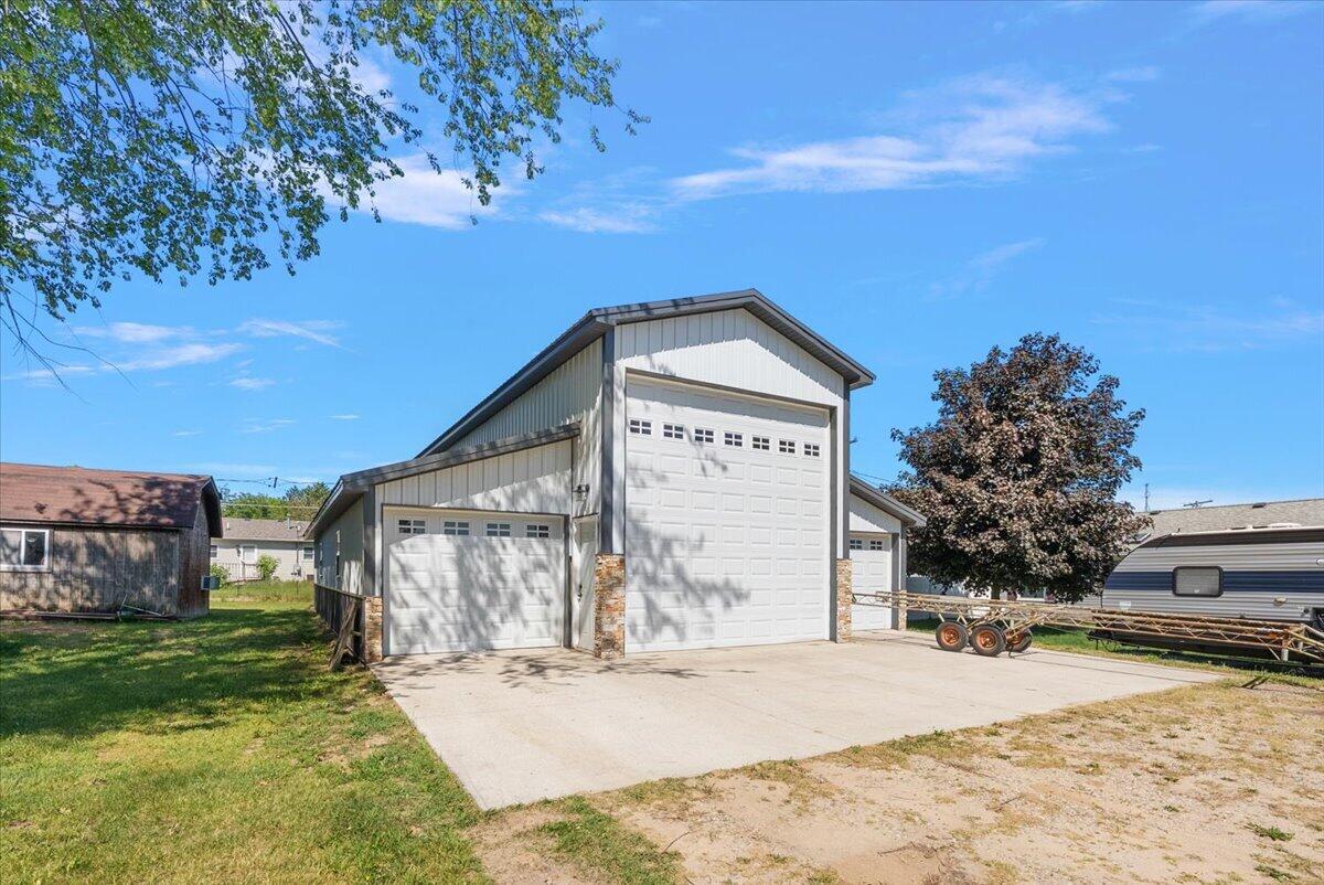 1361 S Derby Road