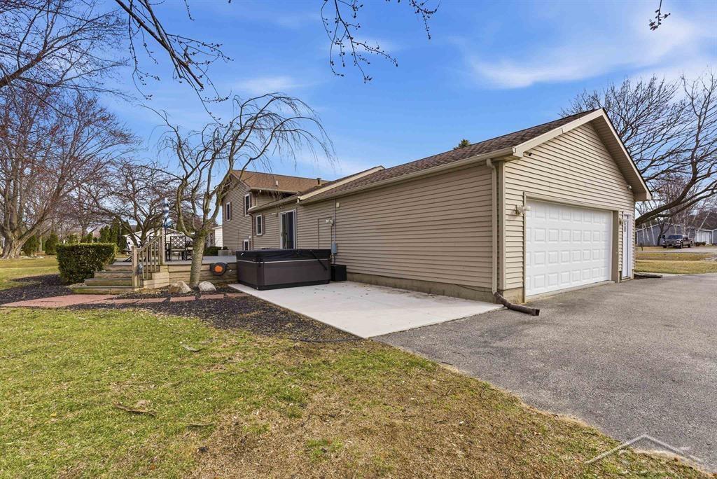2258 S Nine Mile Road