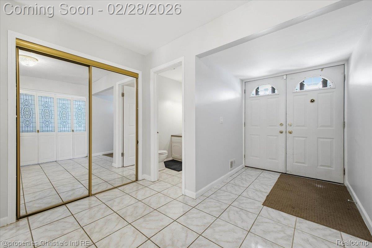 22448 Hallcroft Trail