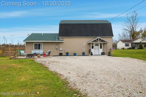 3005 Plank Road Cottrellville Township MI 48039