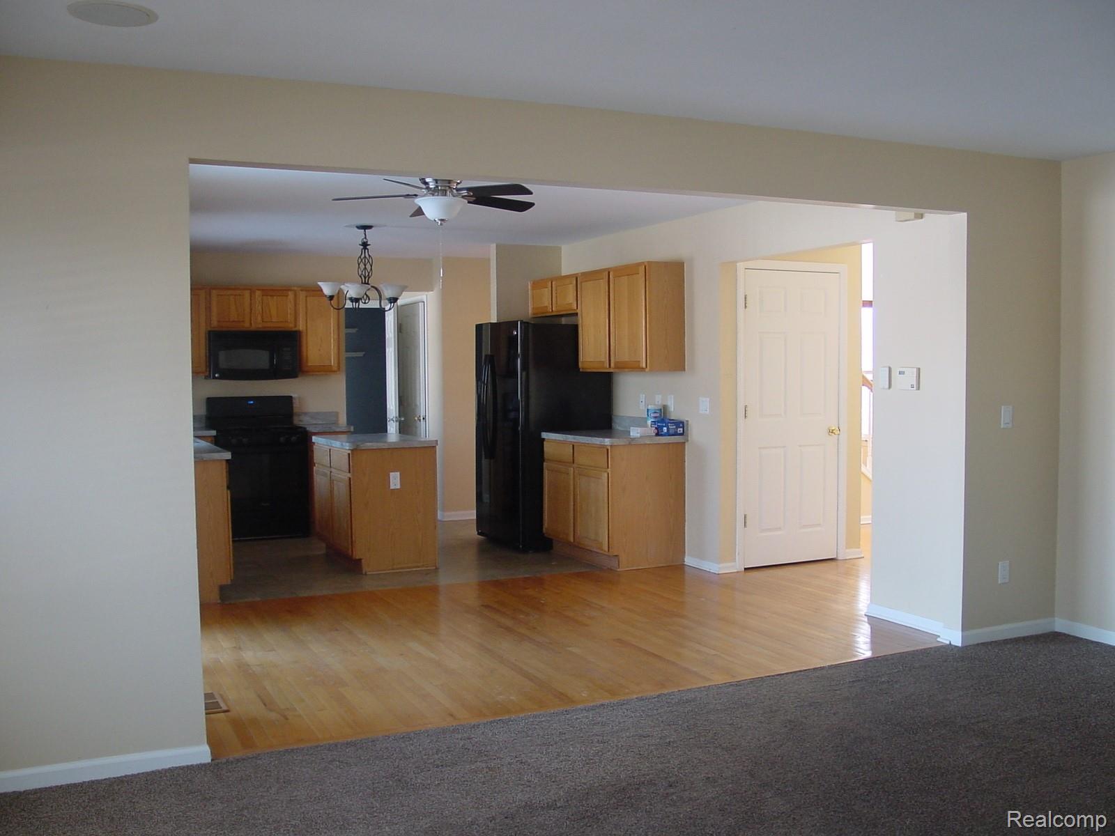 4446 SHERWOOD Circle