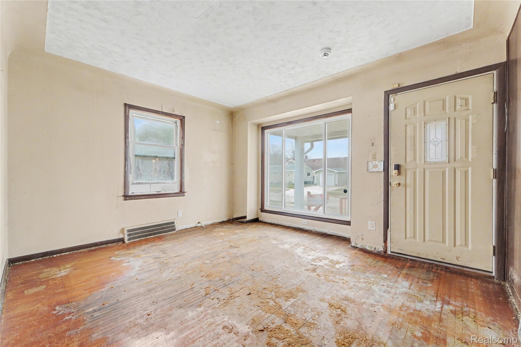 4537 Winifred Street