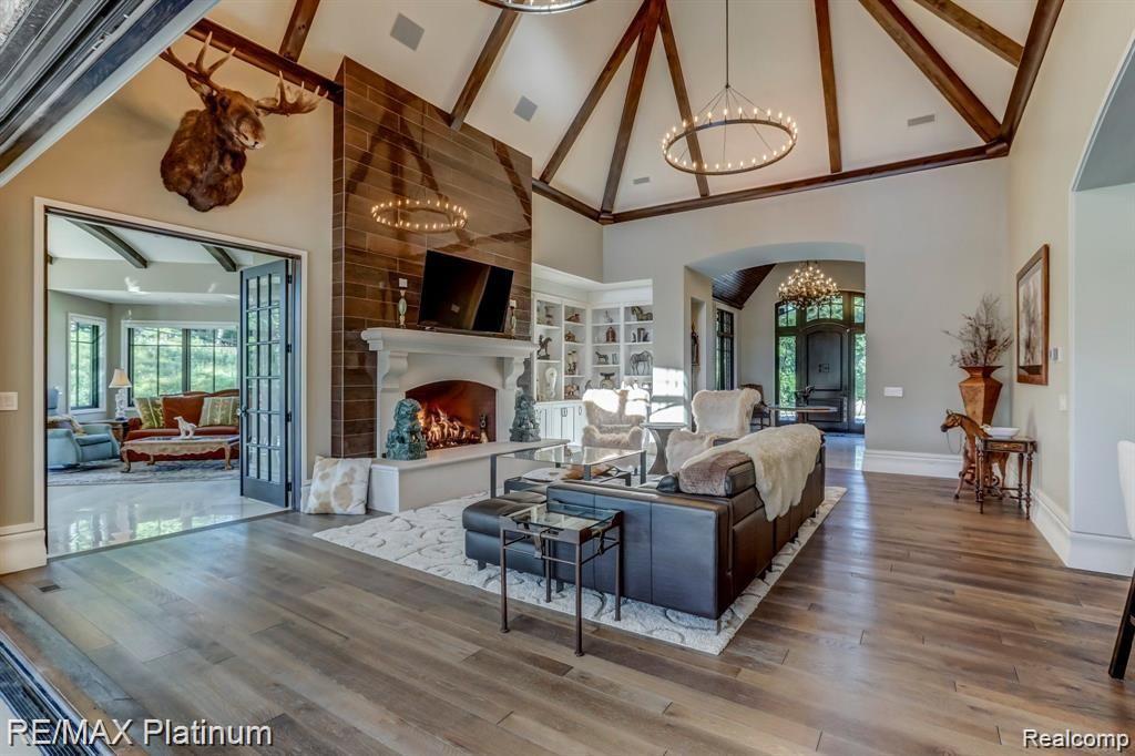 Howell, Michigan, 48843, United States, 5 Bedrooms Bedrooms, ,6 BathroomsBathrooms,Residential,Active,2027301
