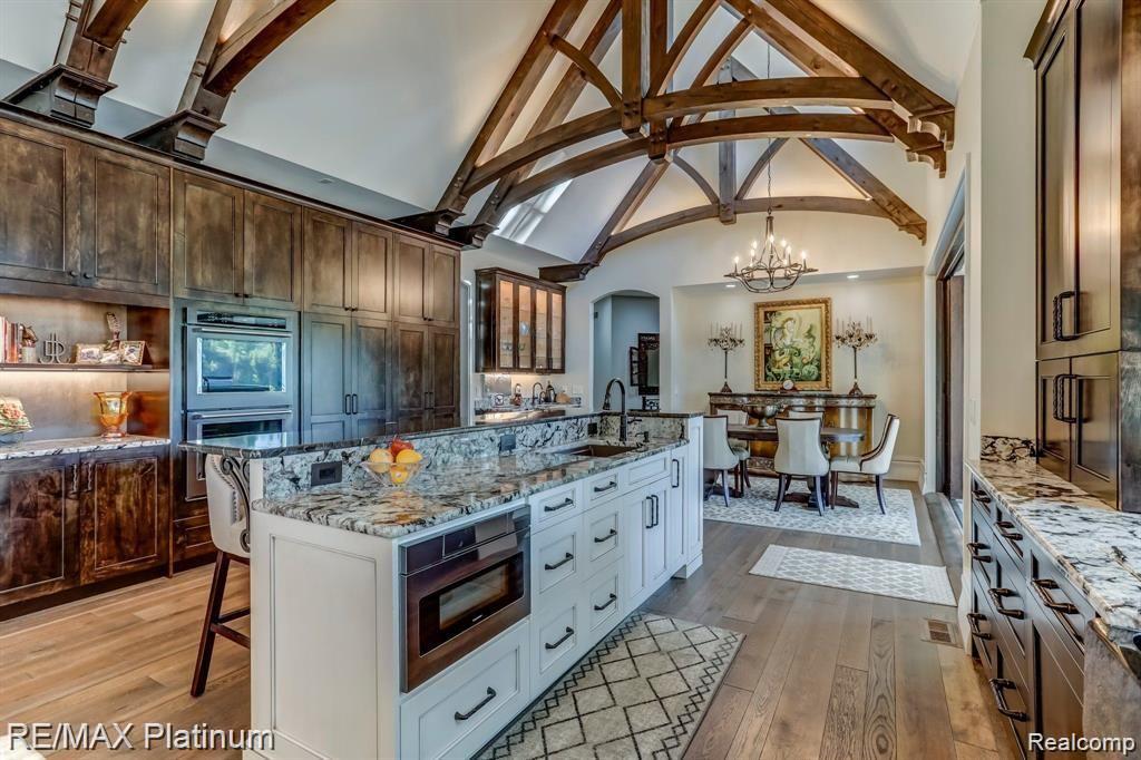 Howell, Michigan, 48843, United States, 5 Bedrooms Bedrooms, ,6 BathroomsBathrooms,Residential,Active,2027301