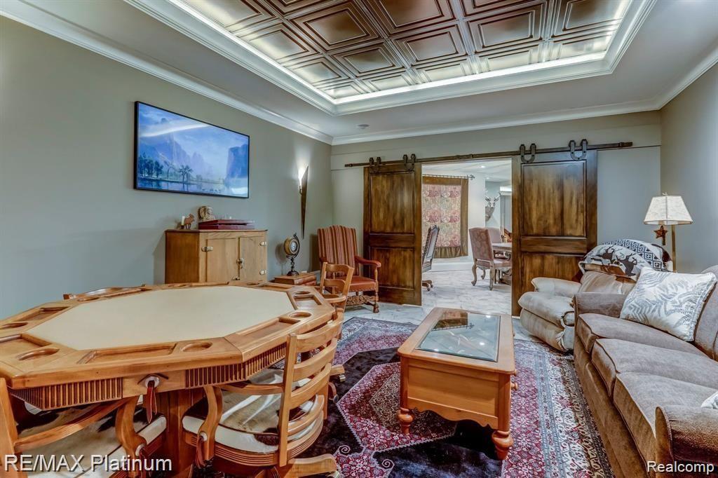 Howell, Michigan, 48843, United States, 5 Bedrooms Bedrooms, ,6 BathroomsBathrooms,Residential,Active,2027301