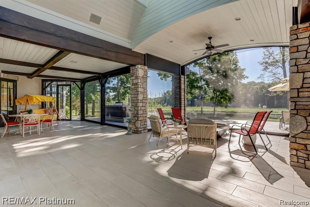 Howell, Michigan, 48843, United States, 5 Bedrooms Bedrooms, ,6 BathroomsBathrooms,Residential,Active,2027301
