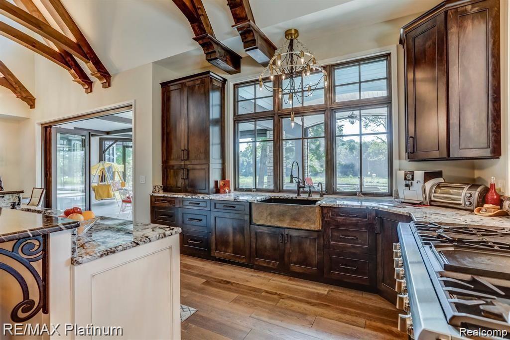 Howell, Michigan, 48843, United States, 5 Bedrooms Bedrooms, ,6 BathroomsBathrooms,Residential,Active,2027301