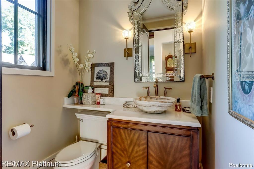 Howell, Michigan, 48843, United States, 5 Bedrooms Bedrooms, ,6 BathroomsBathrooms,Residential,Active,2027301