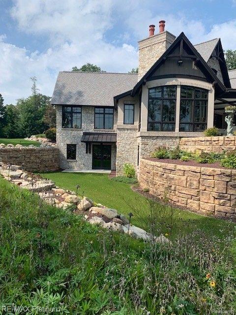 Howell, Michigan, 48843, United States, 5 Bedrooms Bedrooms, ,6 BathroomsBathrooms,Residential,Active,2027301