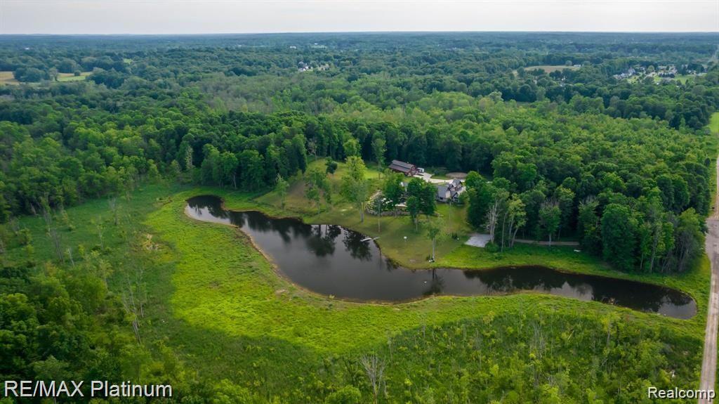 Howell, Michigan, 48843, United States, 5 Bedrooms Bedrooms, ,6 BathroomsBathrooms,Residential,Active,2027301