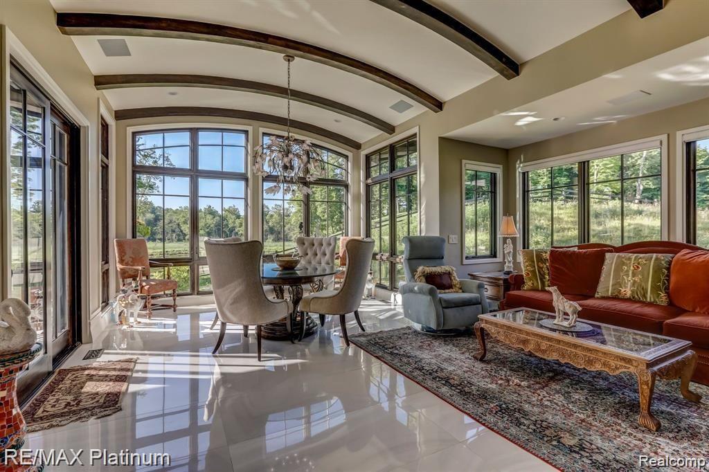 Howell, Michigan, 48843, United States, 5 Bedrooms Bedrooms, ,6 BathroomsBathrooms,Residential,Active,2027301