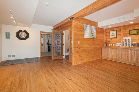 listing image 54