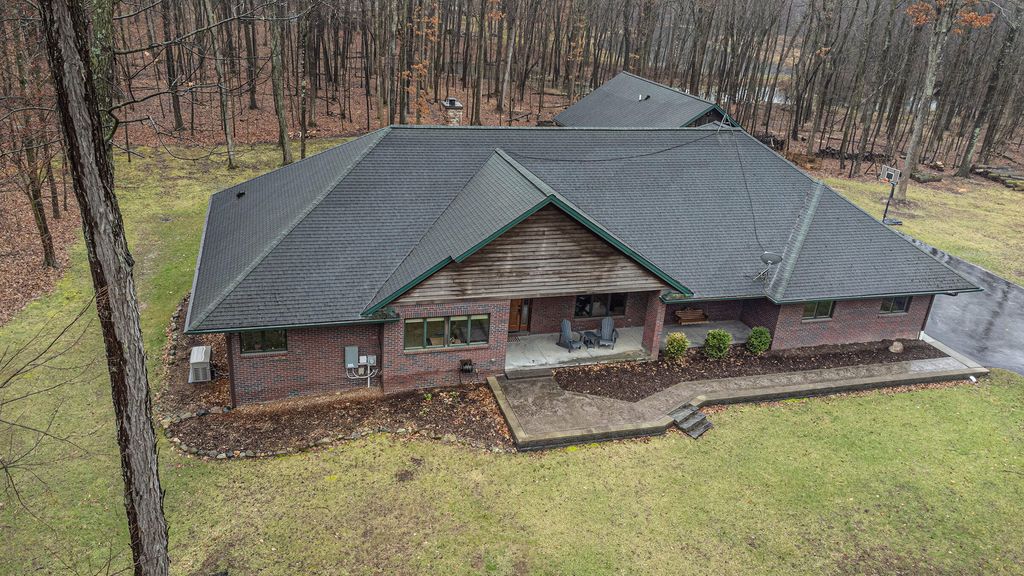 listing image 82